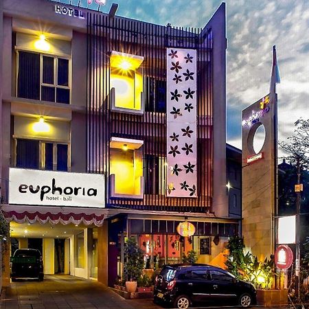Euphoria Hotel Легиан Экстерьер фото