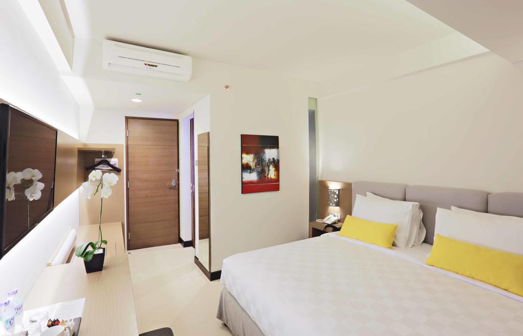 Euphoria Hotel Легиан Экстерьер фото